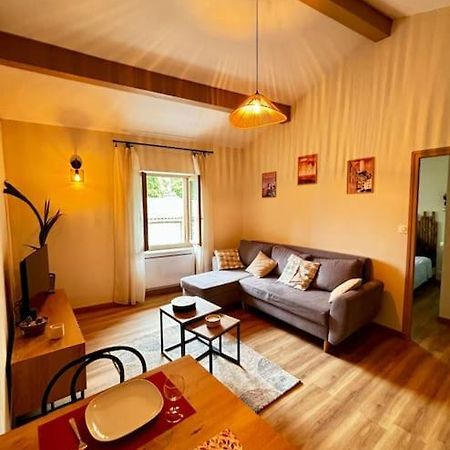 Appartement A Foix Luaran gambar
