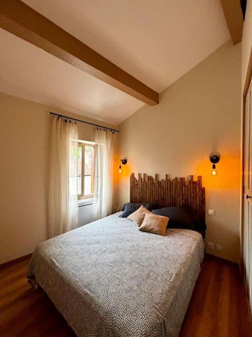 Appartement A Foix Luaran gambar
